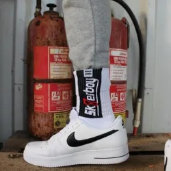 Sk8erboy Chaussettes blanches SMELLY Sk8erboy